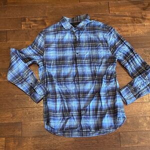 Vince Men's Blue and Black Checkered Shirt